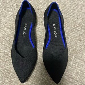 NWOT Rothy’s black flats sz 6.5 the point pointed flats